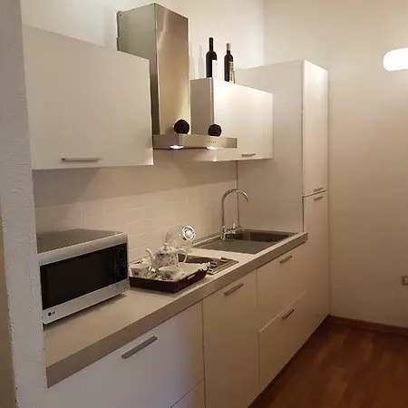 Bilocale Mansardato Con Terrazza Apartament