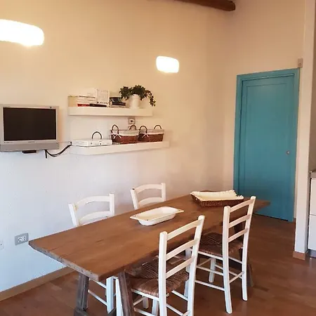 Bilocale Mansardato Con Terrazza Apartament